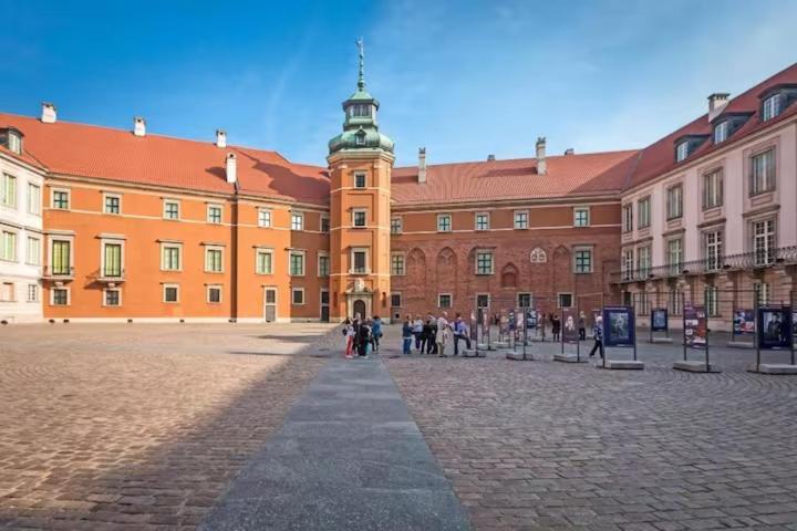 3 Floor Luxury 150 M2 - Old Town - Downtown View - Piwna Apartment Warsaw